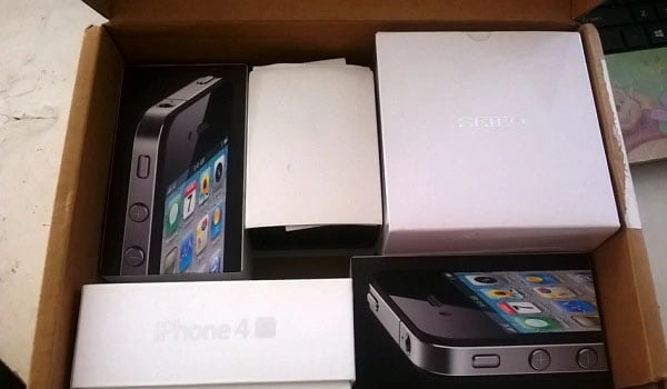 1704274582 co nen gui dien thoai qua buu dien khong.jpg